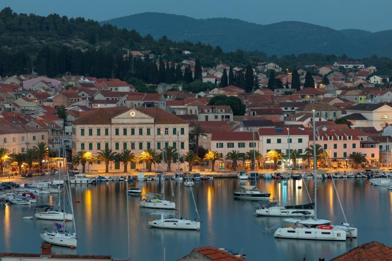 Apartment Dragojevic Vela Luka Luaran gambar
